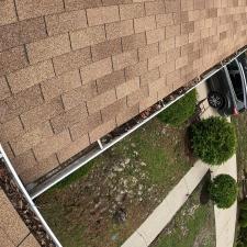 Residential-Gutter-Cleaning-in-Fayetteville-NC 2