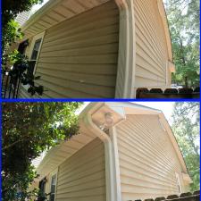 Revitalizing-Homes-Beauty-with-a-House-Wash-and-Roof-Blow-Off-Service-Combo-in-Fayetteville-NC 4