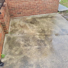 Driveway Cleaning Service in Fayetteville, NC 1